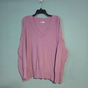 EUC XL Lavender Vneck Sweater